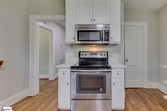106 Vine Street, Greenville, SC 29609
