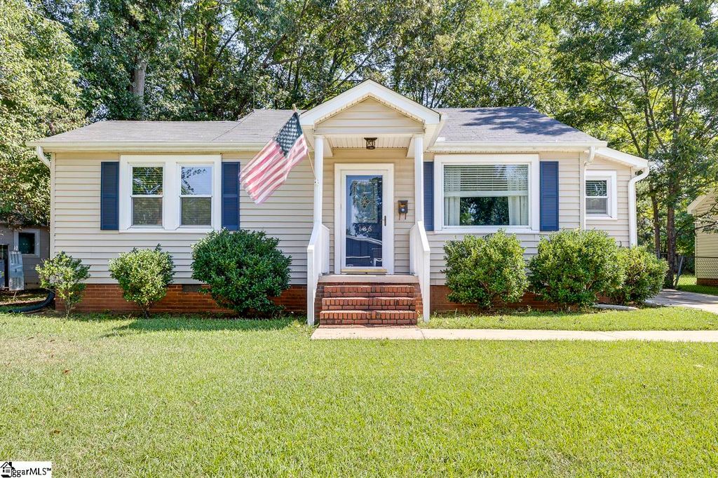 106 Vine Street, Greenville, SC 29609