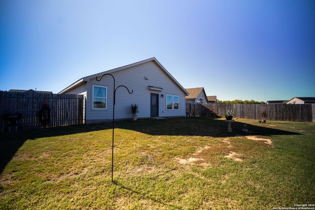 2737 Green Finch, New Braunfels, TX 78130