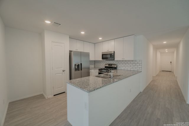 2737 Green Finch, New Braunfels, TX 78130