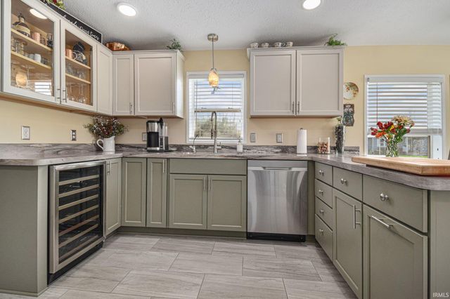 10680 Robin Lane, Plymouth, IN 46563