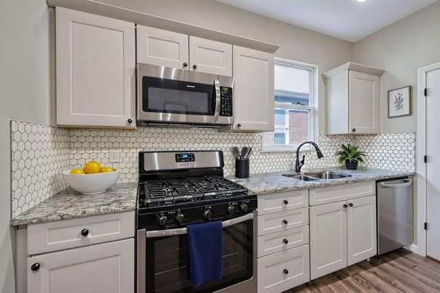 293 W Park Avenue, Columbus, OH 43223