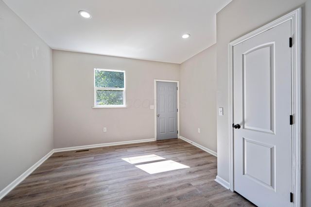 293 W Park Avenue, Columbus, OH 43223