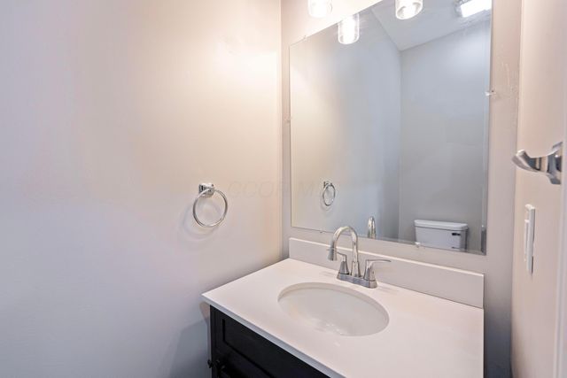 293 W Park Avenue, Columbus, OH 43223