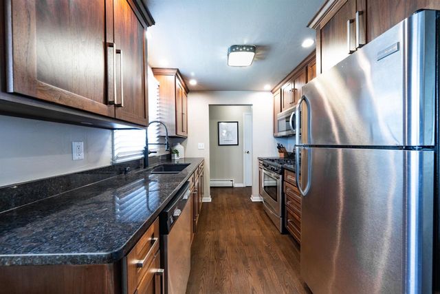 1112 BLUE RIDGE DRIVE, Green Bay, WI 54304