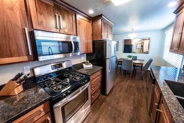 1112 BLUE RIDGE DRIVE, Green Bay, WI 54304