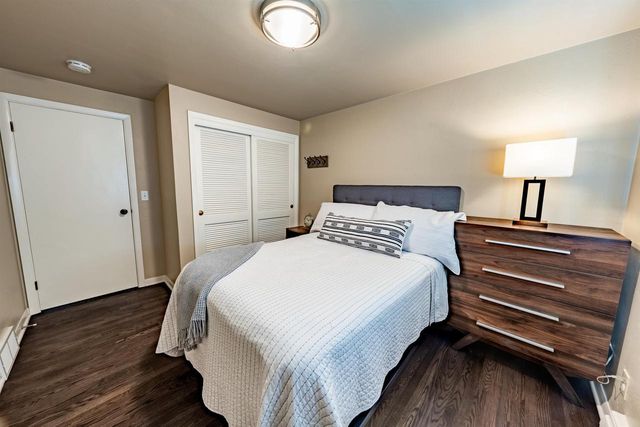 1112 BLUE RIDGE DRIVE, Green Bay, WI 54304