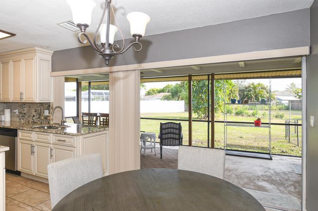610 NW Marion Avenue, Port St. Lucie, FL 34983