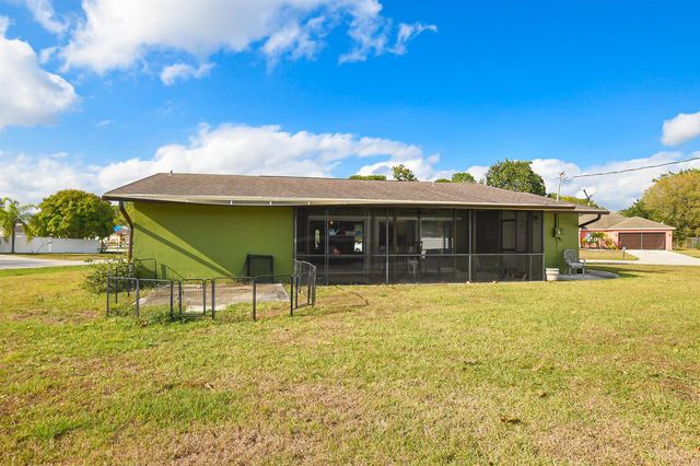 610 NW Marion Avenue, Port St. Lucie, FL 34983