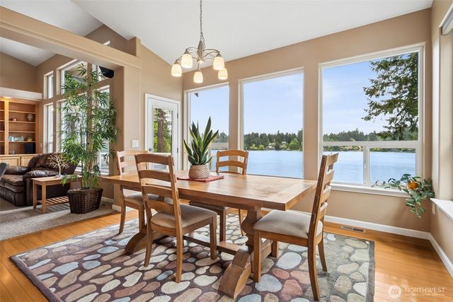 3800 Long Lake Drive SE, Olympia, WA 98503