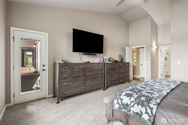 3800 Long Lake Drive SE, Olympia, WA 98503