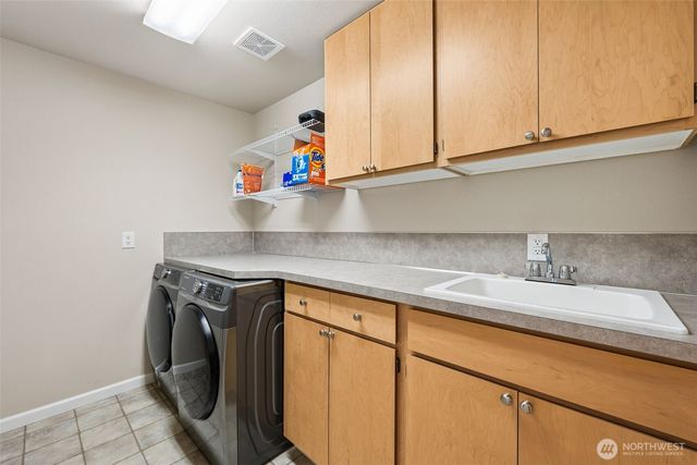 3800 Long Lake Drive SE, Olympia, WA 98503