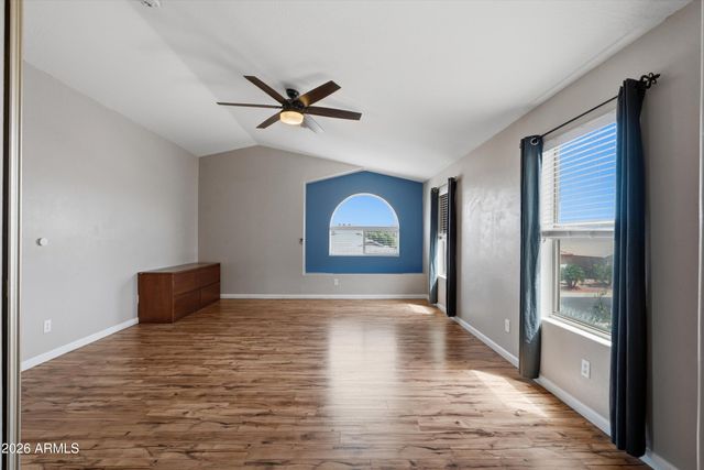 5661 W DESERT JEWEL Drive, Glendale, AZ 85302