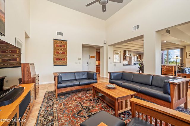 7615 S Galileo Lane, Tucson, AZ 85747