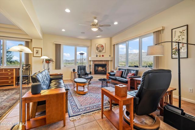 7615 S Galileo Lane, Tucson, AZ 85747