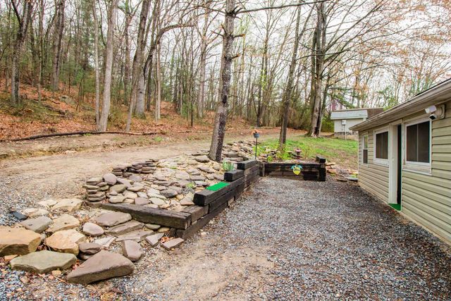 101 SHARP HILL LN, Hinton, VA 22831