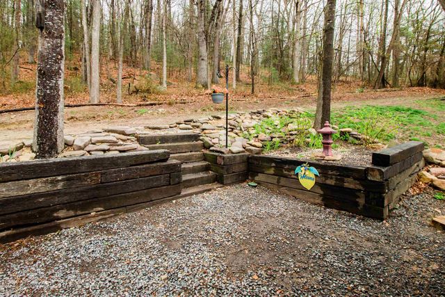101 SHARP HILL LN, Hinton, VA 22831