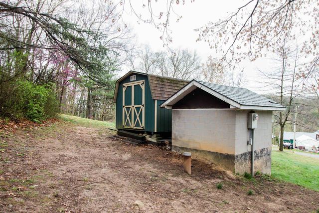 101 SHARP HILL LN, Hinton, VA 22831