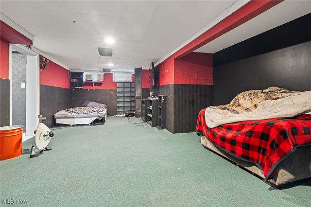 6701 Pelham Drive, Parma, OH 44129