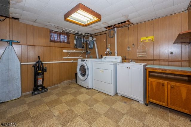 293 Maitland Ave, Paterson City, NJ 07502