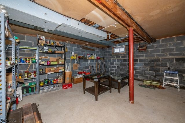 293 Maitland Ave, Paterson City, NJ 07502