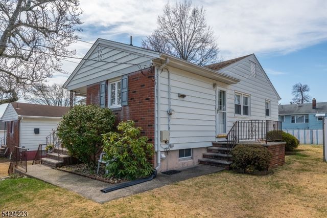 293 Maitland Ave, Paterson City, NJ 07502