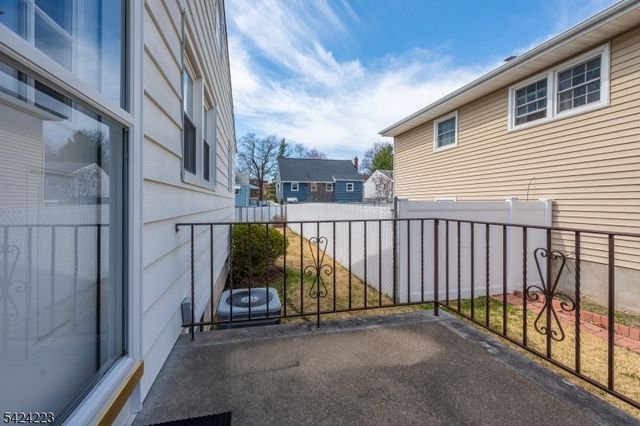 293 Maitland Ave, Paterson City, NJ 07502