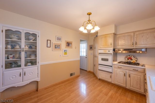 293 Maitland Ave, Paterson City, NJ 07502