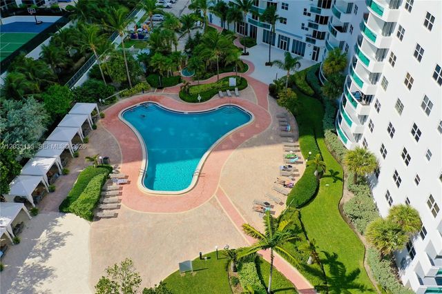 3001 S Ocean Dr 1415, Hollywood, FL 33019