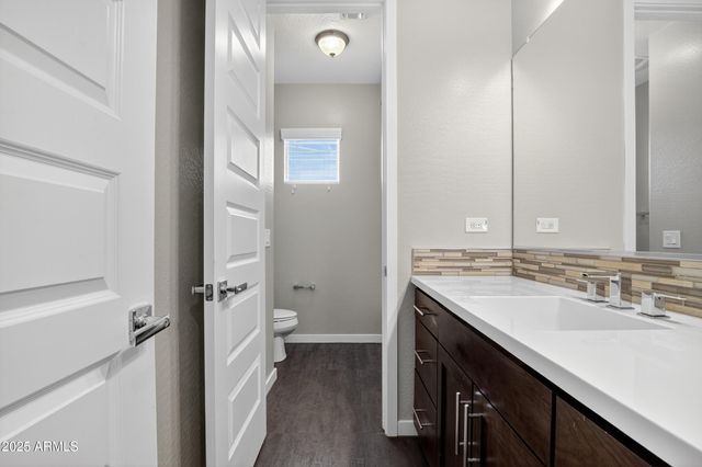 2350 W GLORIA Lane, Phoenix, AZ 85085