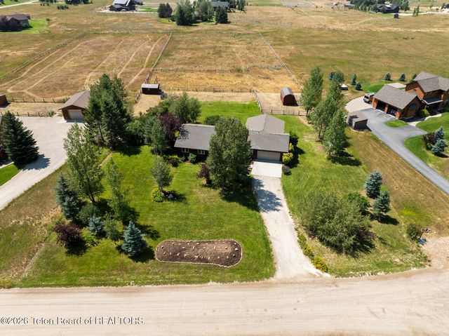 7302 LAKESIDE Road, Victor, ID 83455