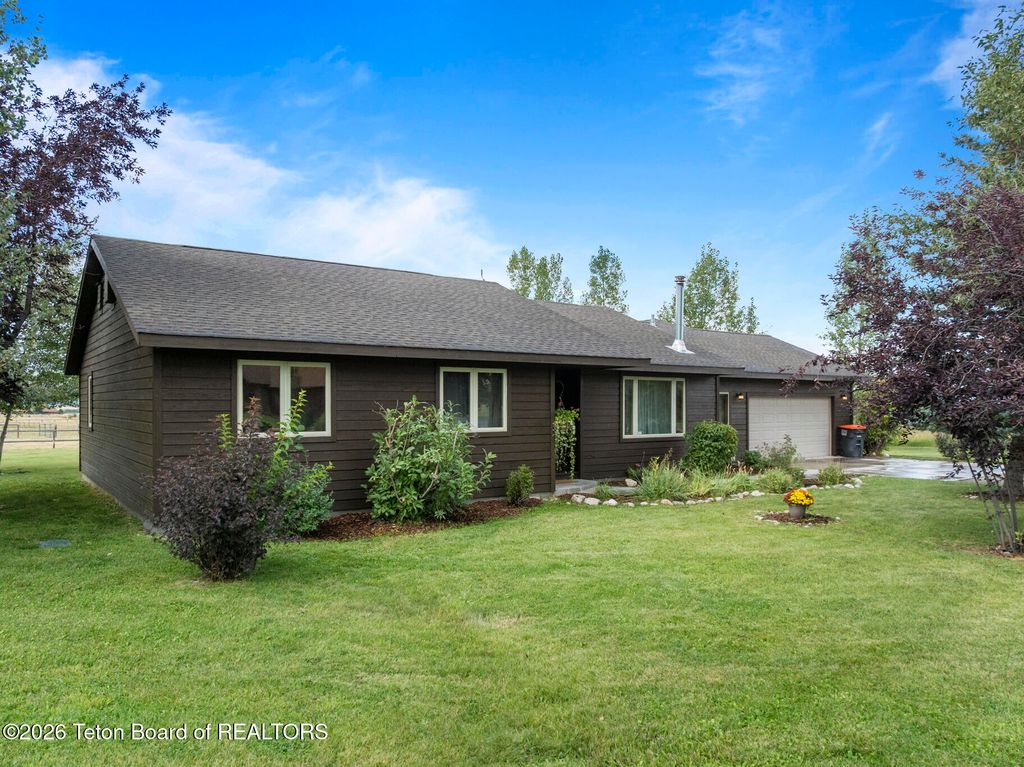 7302 LAKESIDE Road, Victor, ID 83455 photo 2