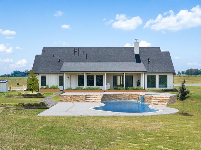 10343 Sunny Meadow Drive, Chappell Hill, TX 77426