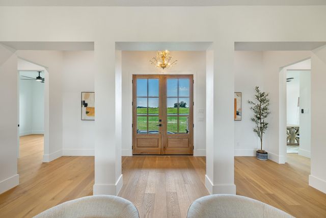 10343 Sunny Meadow Drive, Chappell Hill, TX 77426