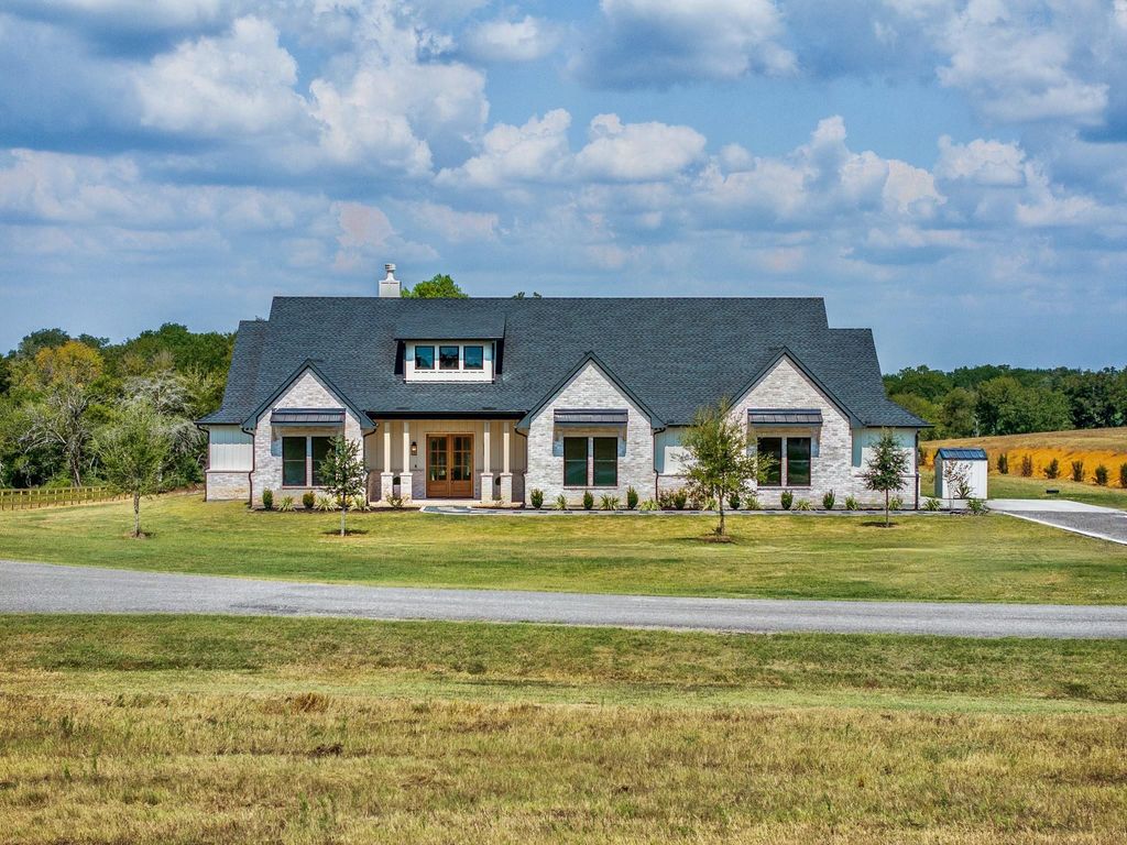 10343 Sunny Meadow Drive, Chappell Hill, TX 77426