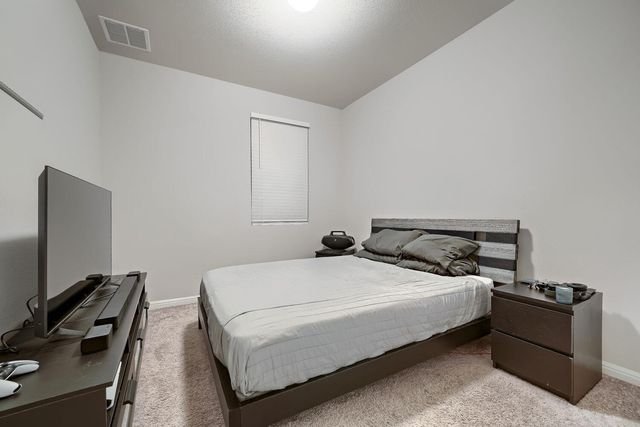 511 Palo Brea LOOP, Hutto, TX 78634