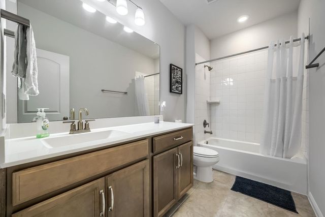 511 Palo Brea LOOP, Hutto, TX 78634