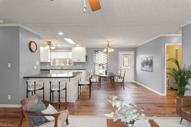 8029 Pinetta RD, Gloucester, VA 23061