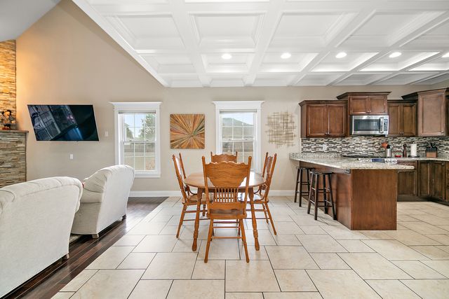 1230 Eagle Bluff Drive, Bourbonnais, IL 60914