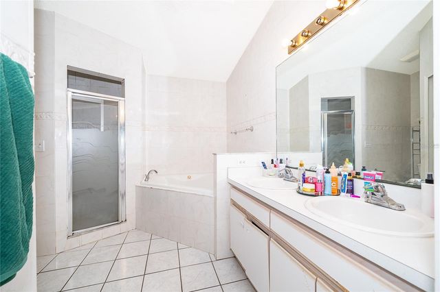 1717 CHATHAM CIRCLE, Apopka, FL 32703