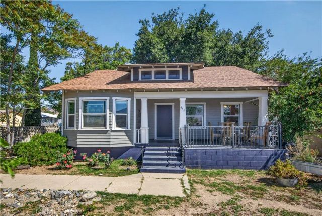 485 Nicolet St, Banning, CA 92220