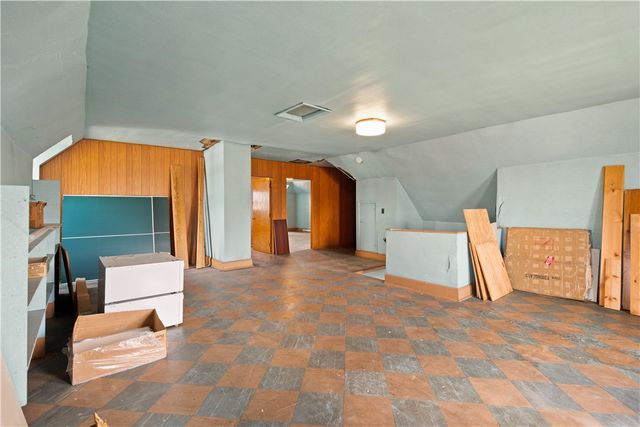 35 N Hitchman St, Mt Pleasant Boro, PA 15666