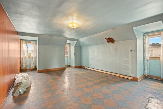 35 N Hitchman St, Mt Pleasant Boro, PA 15666