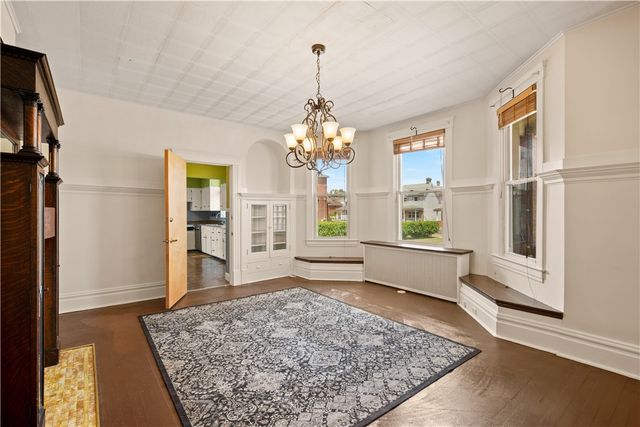 35 N Hitchman St, Mt Pleasant Boro, PA 15666