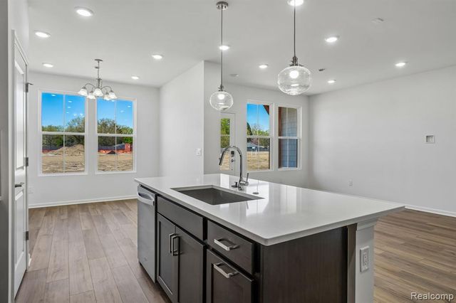 253 Lantana Drive, Brighton, MI 48116