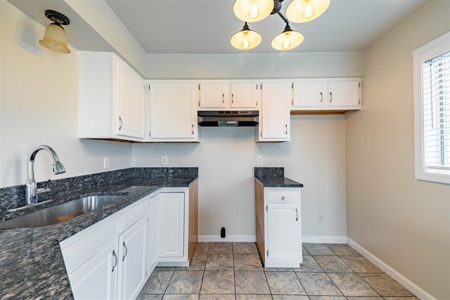 12215 Crossman Road, Carleton, MI 48117