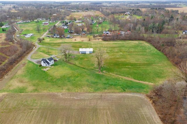 12215 Crossman Road, Carleton, MI 48117