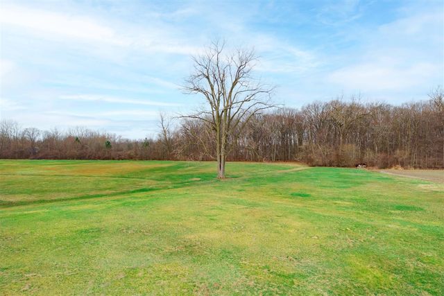 12215 Crossman Road, Carleton, MI 48117