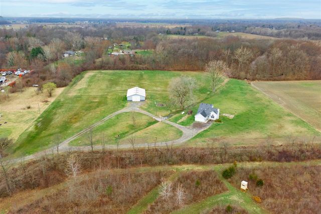 12215 Crossman Road, Carleton, MI 48117