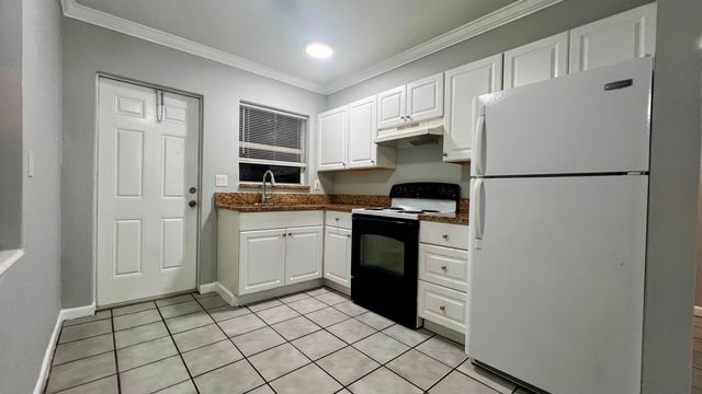 1401 NE 15th Street 8, Fort Lauderdale, FL 33304